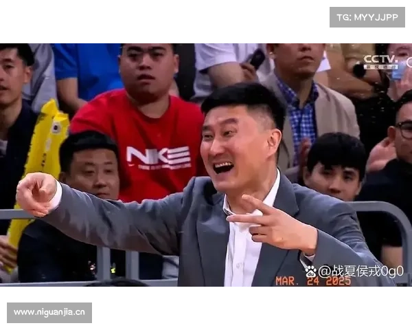两战输掉37分,杜锋不该只练兵不要成绩?看看观众席就有答案了 两战输掉37分,杜锋不该只练兵不要成绩?看看观众席就有答案了